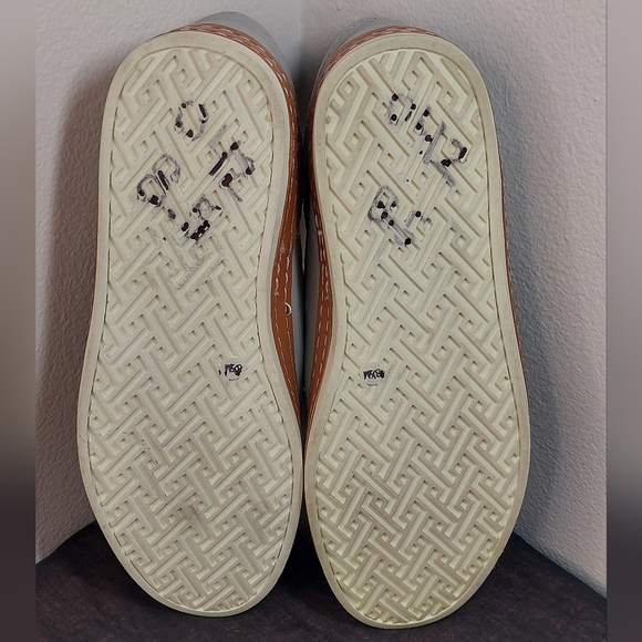 Corso Como CC Naimie Grey Leather Slip-on Sneakers Size 39/8.5 - Picture 9 of 12